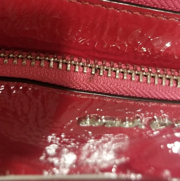 Coach poppy red patent w/pink trim crossbody - Picture 7 of 7